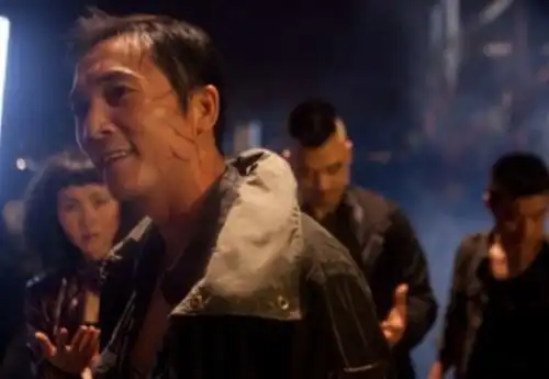 香港巨型邹兆龙,不喜欢常威这个角色,却在黑客帝国永久收益