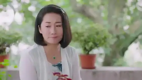因为遇见你王爱玉什么人品,亲生的不认她,捡来的却视如亲妈
