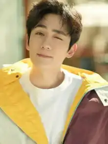 朱一龙生日快乐小笼包会一直在
