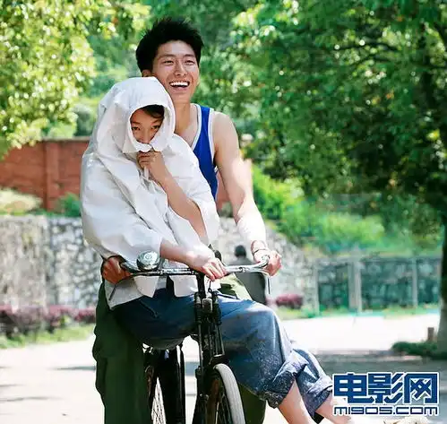 专访周冬雨一夜成名让我惊恐没想成为章子怡