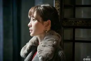 柳岩淡妆造型撞脸李小璐侧脸简直一模一样
