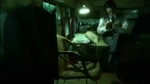 梁朝伟和王家卫终于掰了丨毒药头条
