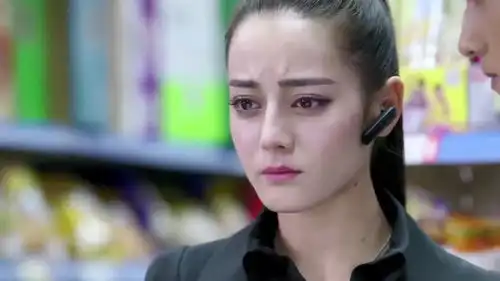 麻辣变形计母亲住院土豪却不肯看望,女保镖把他骂醒,说的真好
