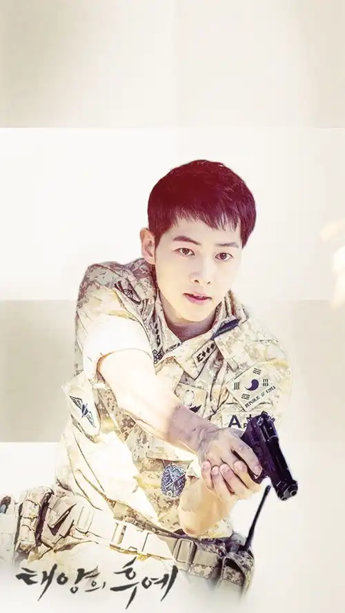 对宋仲基在太阳的后裔中的撩妹技术有哪些心动的瞬间