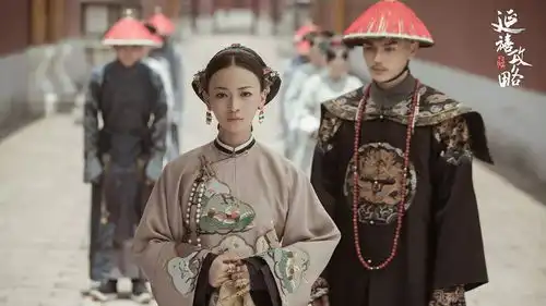 如懿传因董洁出轨被粉丝抵制,而延禧攻略的男主出轨,家暴
