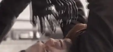 美国队长3幕后剧照原来钢铁侠战甲只有上半身才是真的