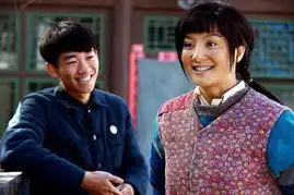 傻春上演窝里横败家弟弟被陶红感化
