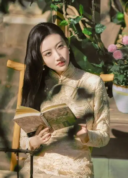 景甜谈感情经历,为调整状态一年半没拍戏,差点放弃司藤