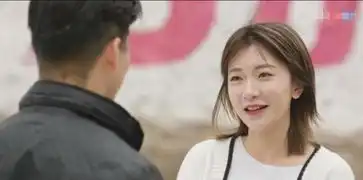 乡村爱情11李秋歌撇天来独自回归,与李大国一见如故互生好感
