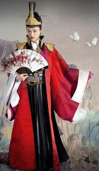 盘点那些变成男淫的婊姐电影
