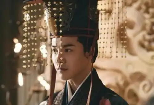 谋杀反杀仇杀滥杀厮杀,东汉末一系列凶杀,揪他下跪