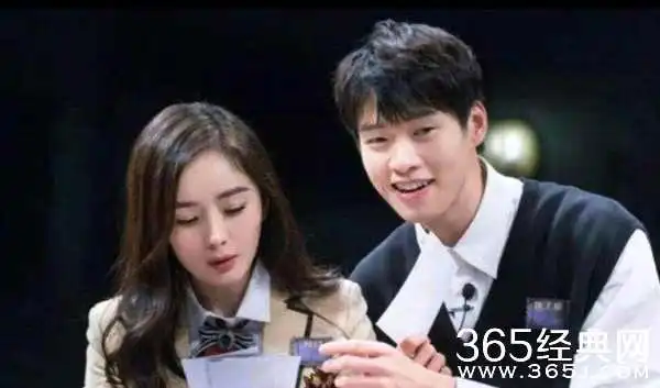 曝杨幂魏大勋已分手魏大勋活动上承认自己是单身
