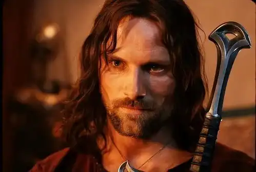 指环王中为什么阿拉贡能活210岁,进来了解阿拉贡的身世
