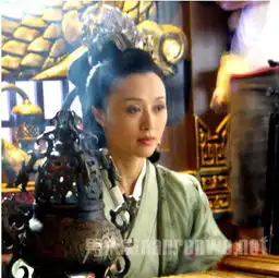 星热点白珊毁容怎么回事白珊连拍两部热剧恐遭毁容
