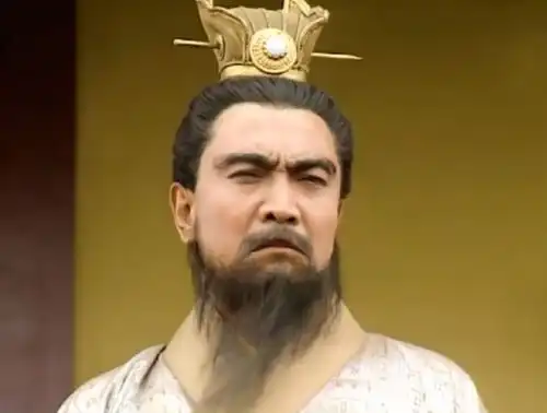袁绍为什么不挟天子令诸侯这是只能属于曹操的绝招儿