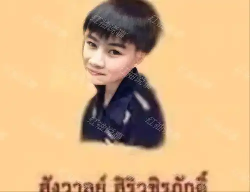 欧拉弄单人海报惊艳短发美人飒爽英姿,才20出头未来不可限量