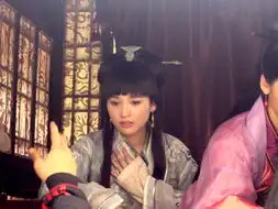 神话剧照曝光金莎惨遭非礼跳马车受伤
