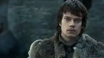 权利的游戏中最悲惨的人物之一席恩葛雷乔伊,但是演技是真好