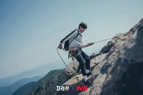 宋慧乔新剧剧照公开2021下半年回归的韩剧女神,林秀晶少女感太强,李英爱形象差超多