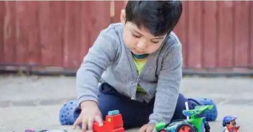 玩具多和玩具少的孩子,长大会有哪些不同这3点区别很大