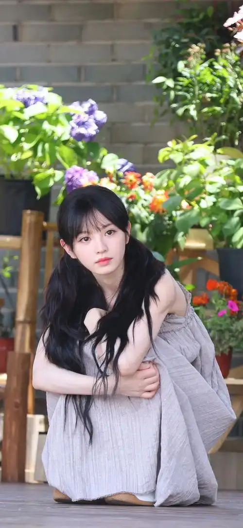 冰清玉洁清纯可爱版田曦薇美图壁纸纯情田曦薇