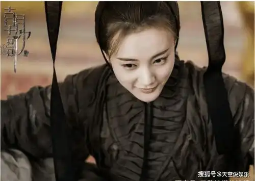 又一部女主被女配碾压的新剧来袭,看完剧照后,网友很正常