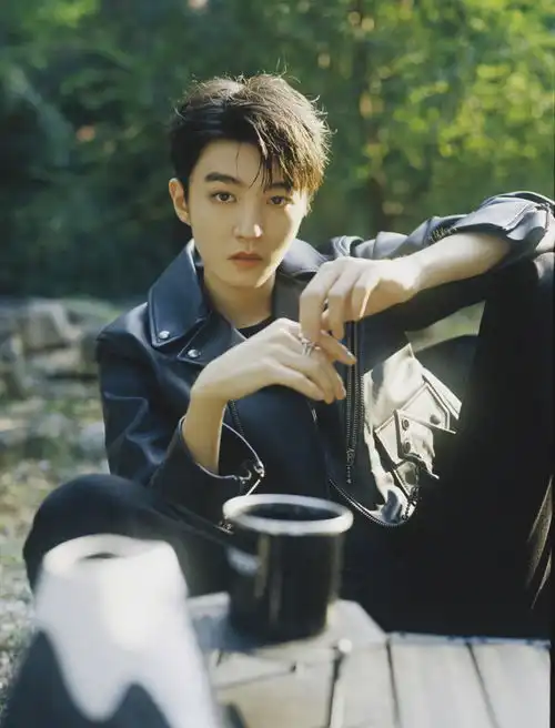 王俊凯重生之门剧照曝光