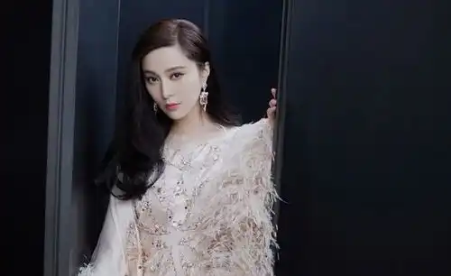 范冰冰又出状况了,她的对接大粉发小作文宣布脱粉,称对她很失望