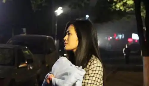 亲生儿子进了手术室抢救,连续三天,母亲却祈祷儿子不要活着出来