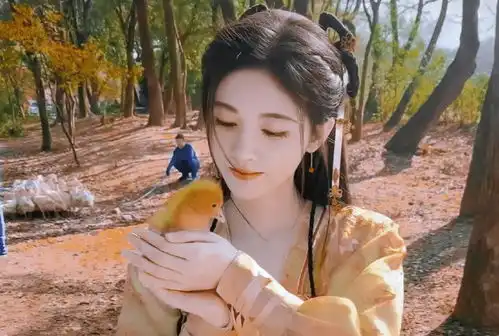 如意芳霏晒剧照,鞠婧祎美似画中仙我却被女配许佳琪吸引了
