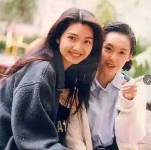 她美过朱茵,遇渣男未婚生子又遭老公背叛,如今不得已委曲求全