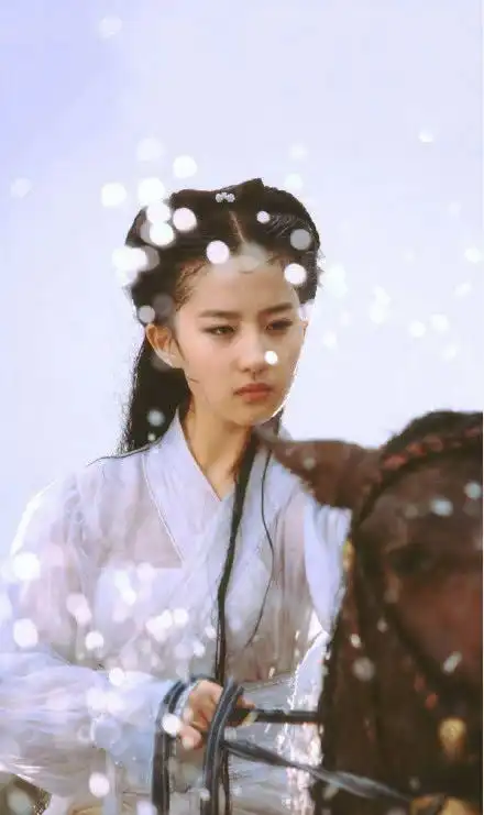 神雕侠侣再翻拍,小龙女被疯狂吐槽,抄袭版刘亦菲
