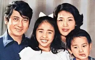 37岁黎姿再传喜讯顾家的女人有多美