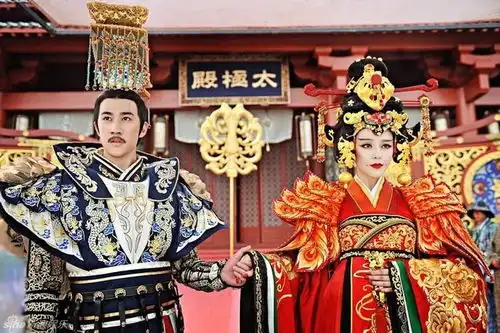 武则天心有多狠把王皇后萧淑妃手脚截断后,扔酒缸里泡到骨醉
