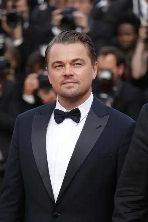 莱昂纳多金球奖一周前见义勇为救落水醉酒男子