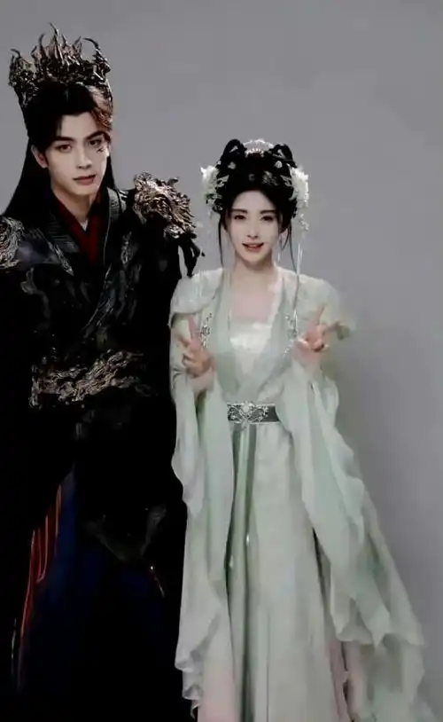 鞠婧祎新剧来了,搭档是郭俊辰哦