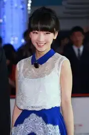黄晓明甩杨颖移情别恋22岁校花全国校花女神盘点
