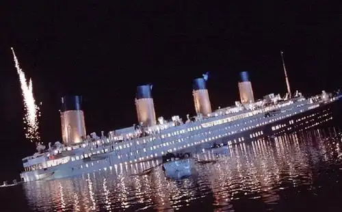 唯一在泰坦尼克号上幸存的日本人,一生受尽唾骂,死后才揭露真相
