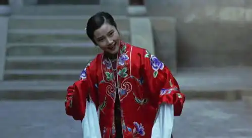 张艺谋太会拍女演员了,一张张纯天然的脸,在他的镜头里达到极致