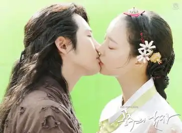 李钟硕李宝英宋慧乔赵寅成盘点韩剧浪漫唯美吻戏