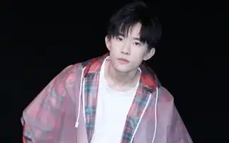 11月,繁星点点,将邂逅一生挚爱的星座珍惜眼前人,相拥到永远