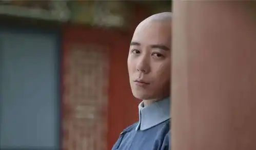 延禧攻略袁春望扮演者关评论,被鸡蛋砸的容嬷嬷比他更惨

