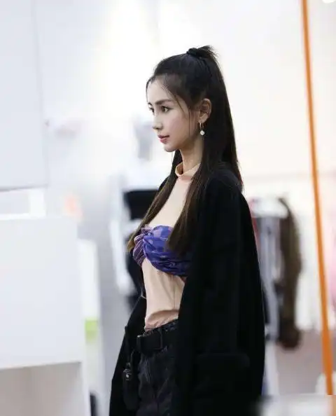 穿上baby内衣后,关晓彤自信富有挑战性,效果值得鹿嫂
