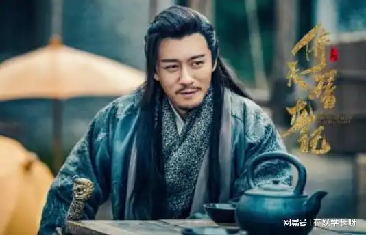 亲妈是李小婉,干妈是李少红,周迅陈坤是好友,为何他就是不红
