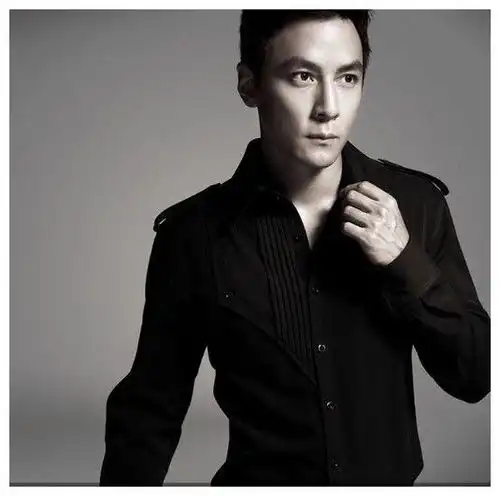 冯德伦20年后再与同志片美少年之恋导演合作另3位帅哥去