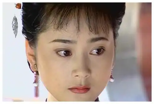 情深深雨蒙蒙捧红那么多明星,她却为爱放弃,被老公宠成公主
