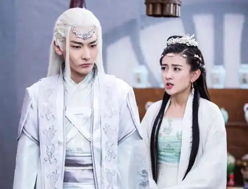 双世宠妃2还未播,邢昭林又一部剧将杀青,搭档李凯馨
