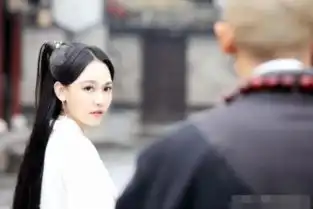 孙骁骁白娘子造型模仿杨幂就算了,可她的韩式大粗眉我真不能忍图
