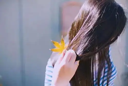 女人长相年轻,是因为这四点
