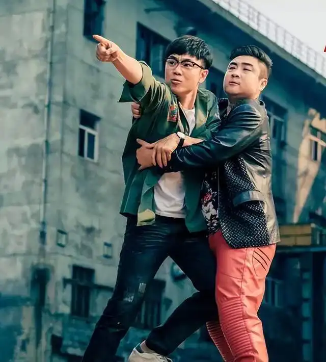 有人片约不断,有人默默无闻,曾经的爱笑兄弟如今怎样了
